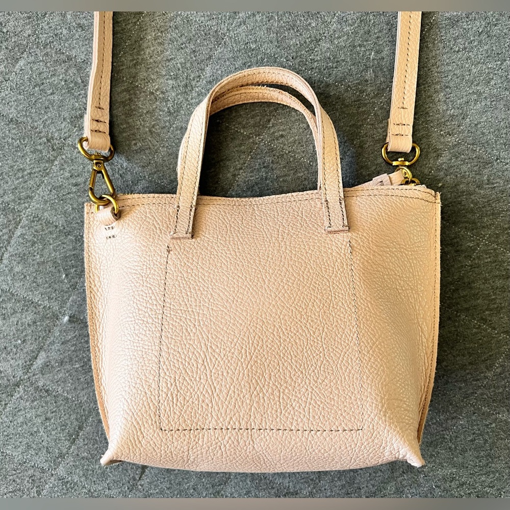 MARK & GRAHAM Blush Leather Mini Crossbody Bag Excellent Condition - Picture 2 of 5